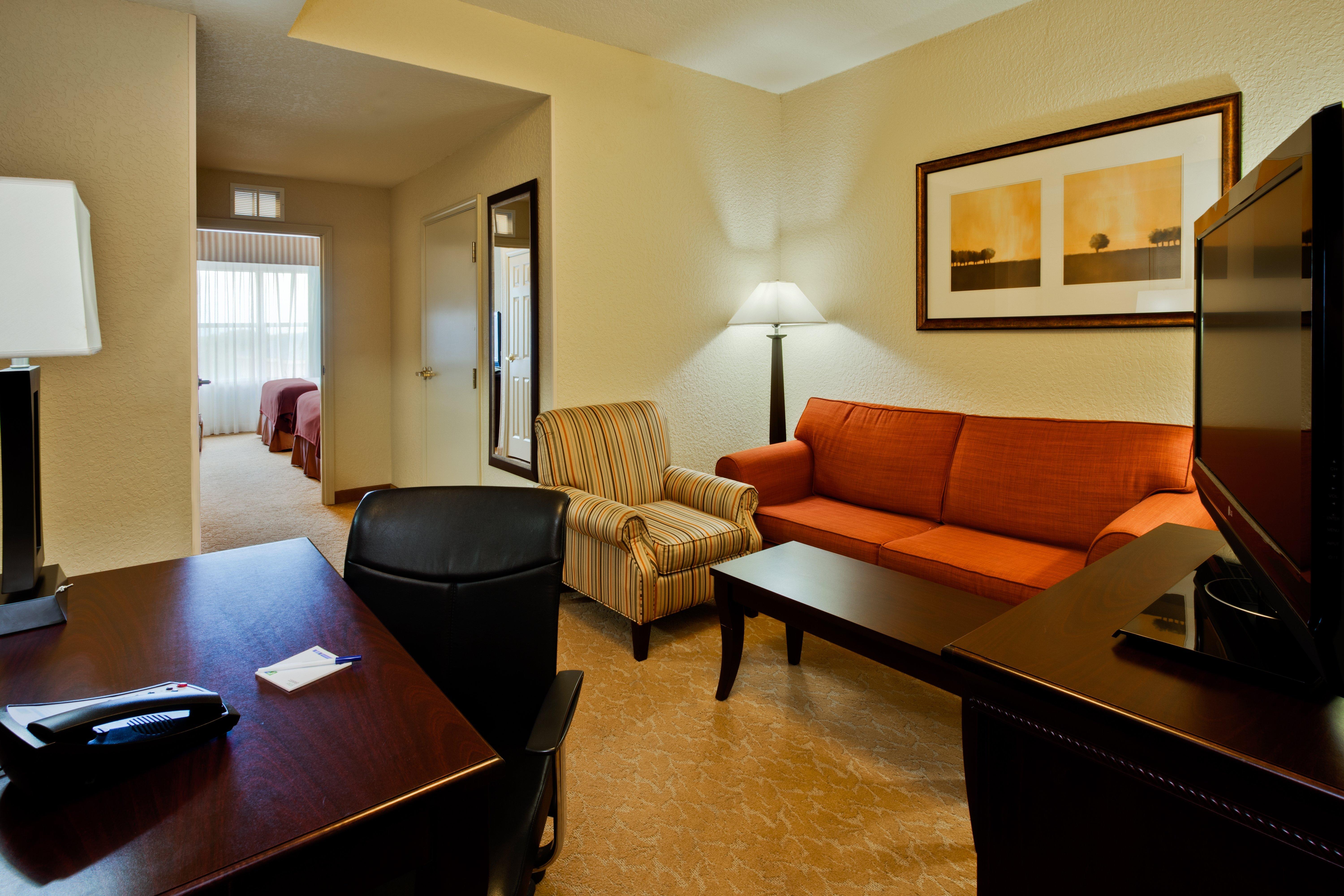 Holiday Inn Express & Suites Lakeland North I-4 By Ihg Eksteriør bilde