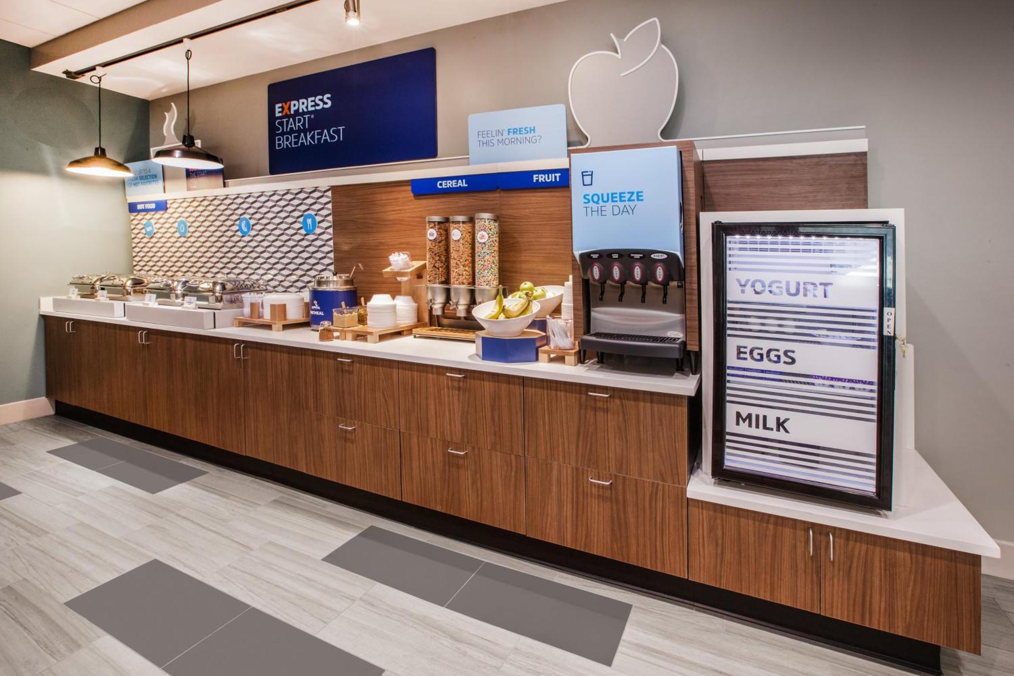 Holiday Inn Express & Suites Lakeland North I-4 By Ihg Eksteriør bilde
