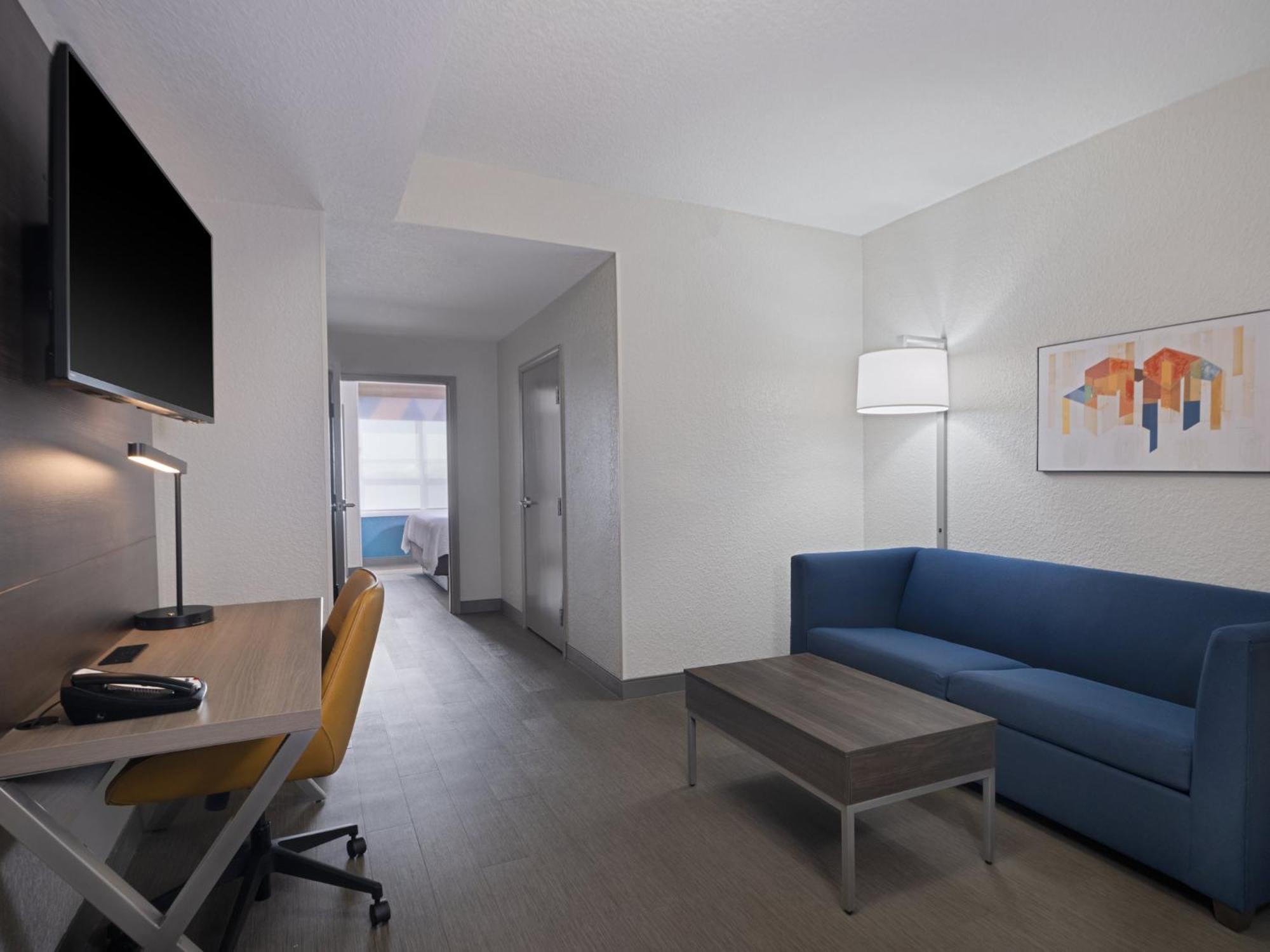 Holiday Inn Express & Suites Lakeland North I-4 By Ihg Eksteriør bilde