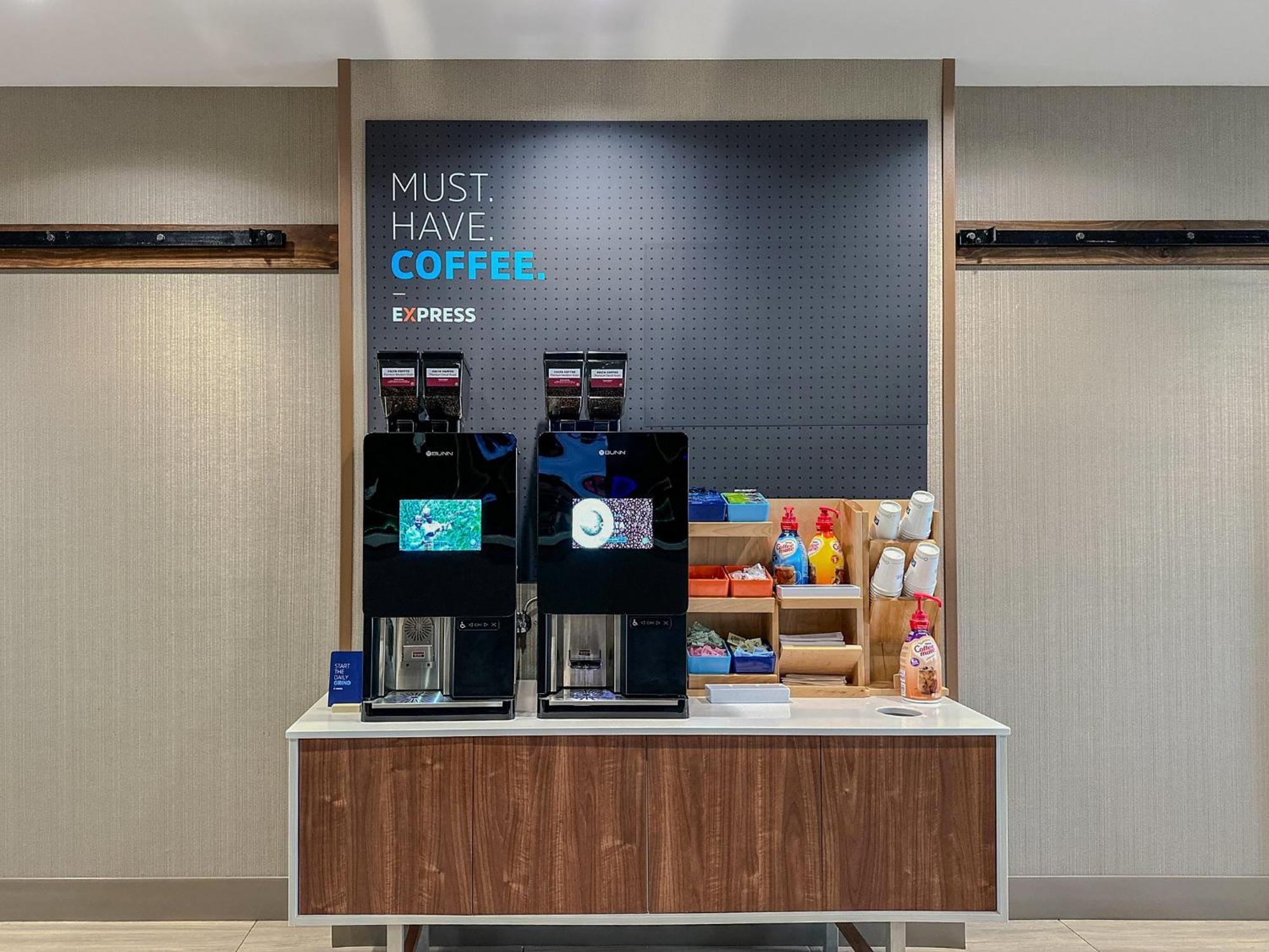 Holiday Inn Express & Suites Lakeland North I-4 By Ihg Eksteriør bilde